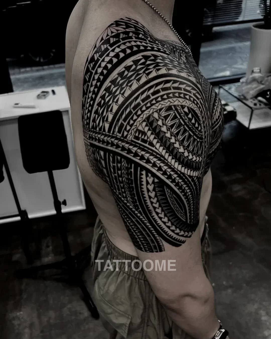 폴리네시안 가슴반팔3 - tattooer_wrath