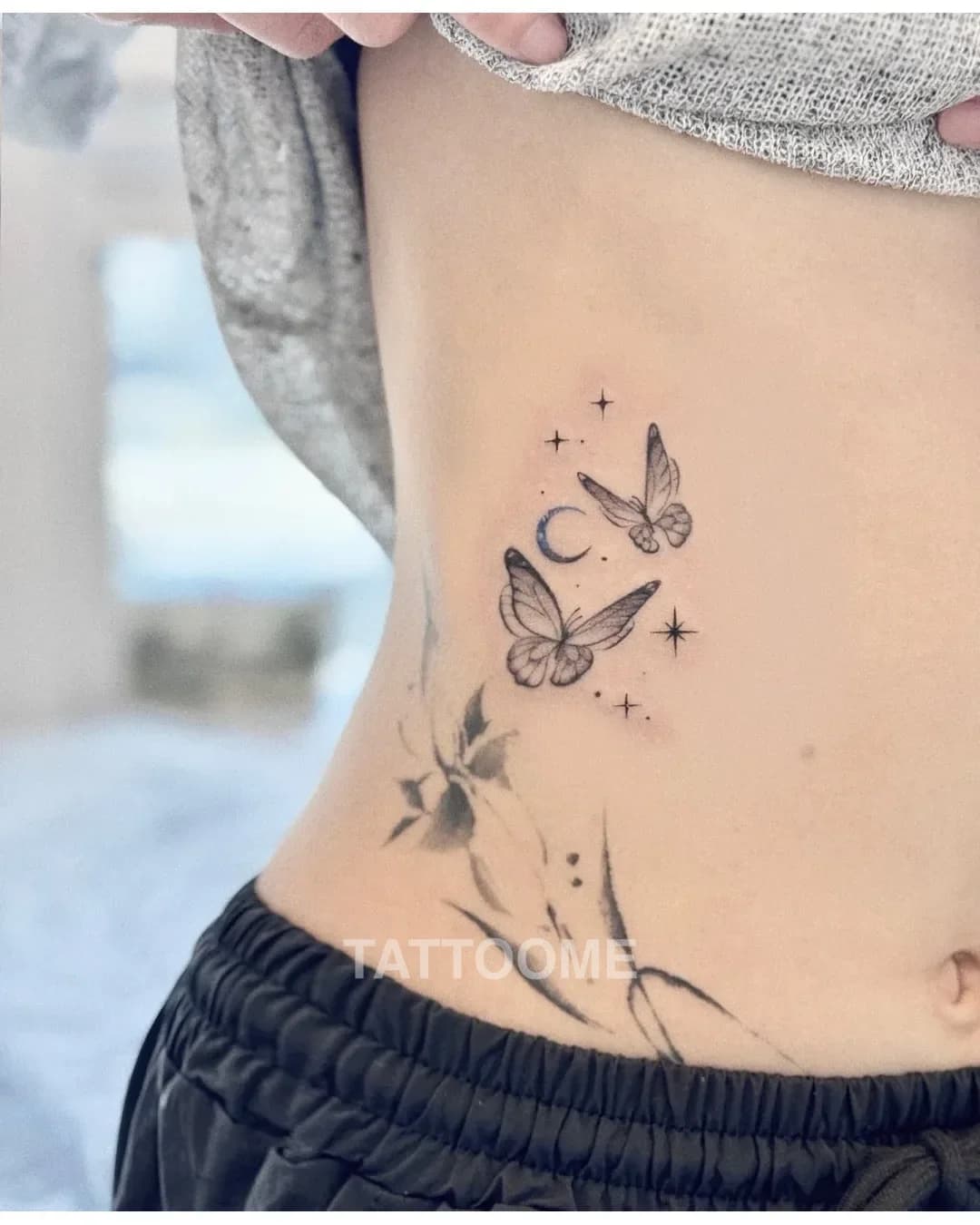 감성타투 나비 - morae_tattoo