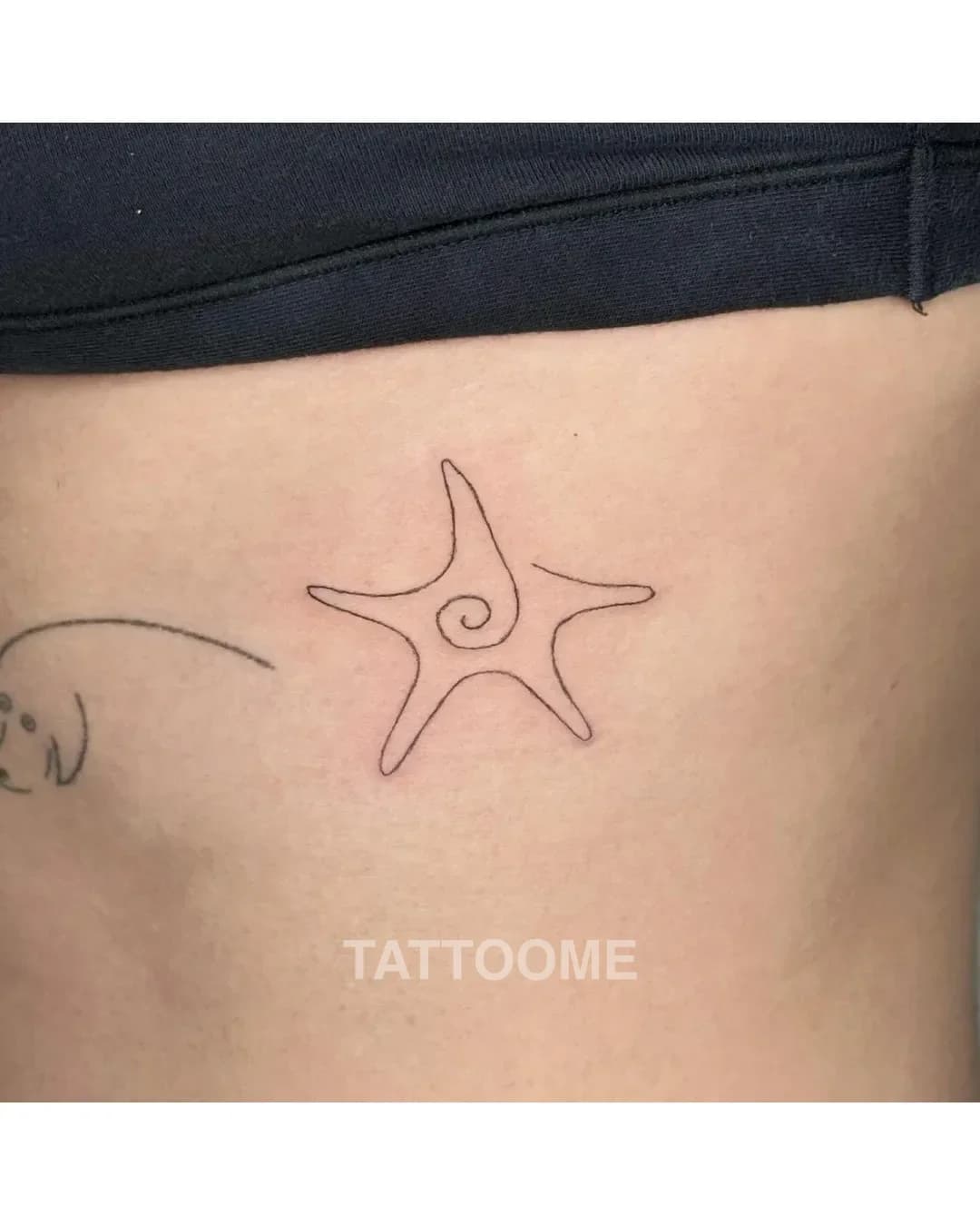 라인워크 불가사리 - yun.seul_tattoo