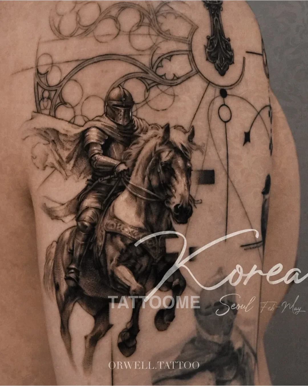 블랙앤그레이 기사 - orwell.tattoo
