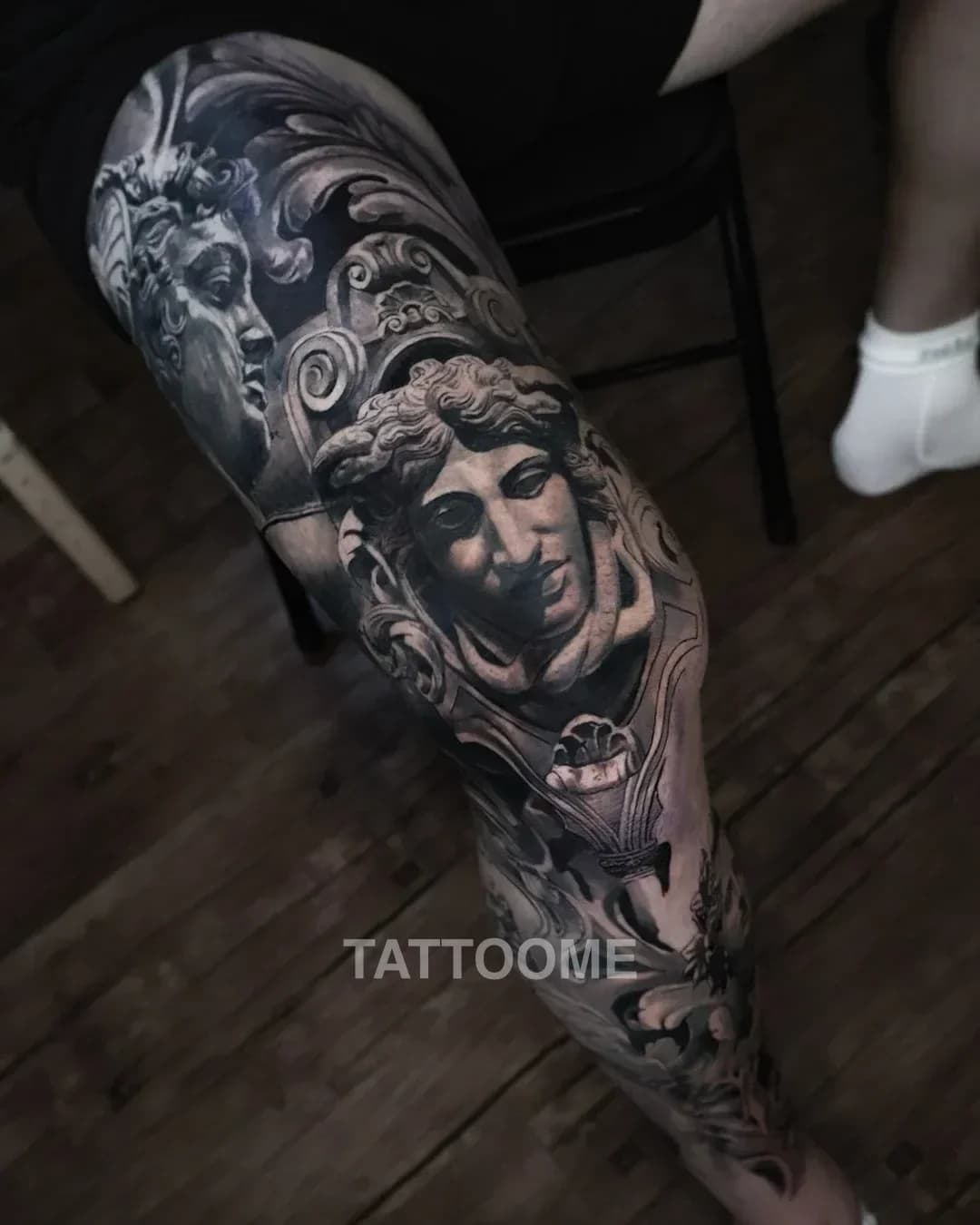 블랙앤그레이 긴다리 - tattoosbyiseul