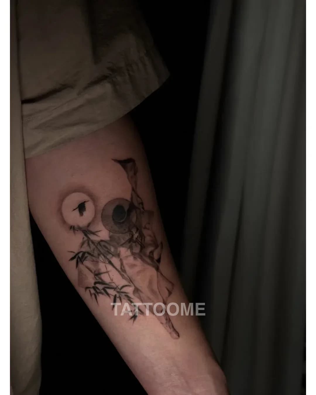 블랙앤그레이 탈춤 - tattooist.xoya
