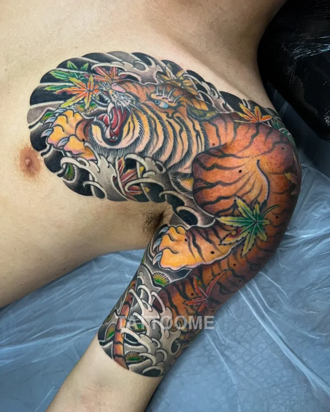 이레즈미호랑이 - horihoka_tahotattoo