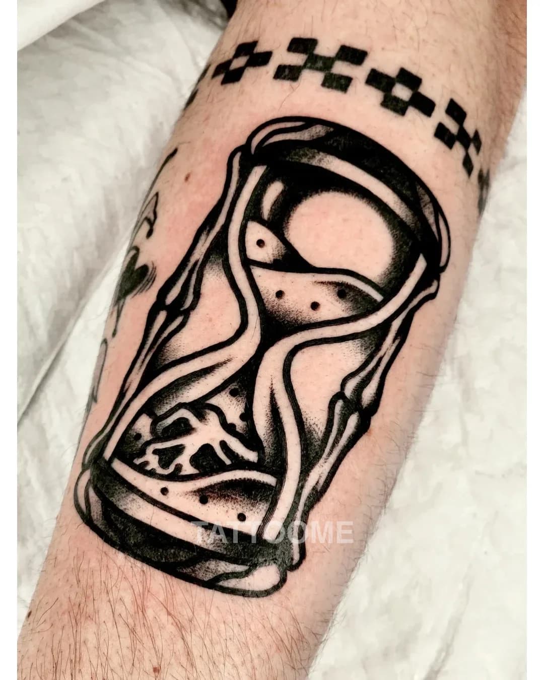 올드스쿨 모래시계 - sincejoo_tattooer 4