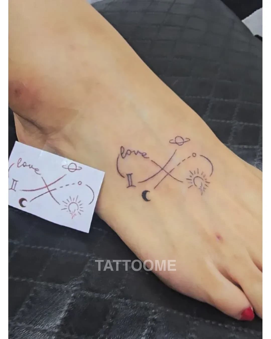 라인워크 발등 - iang_tattoo