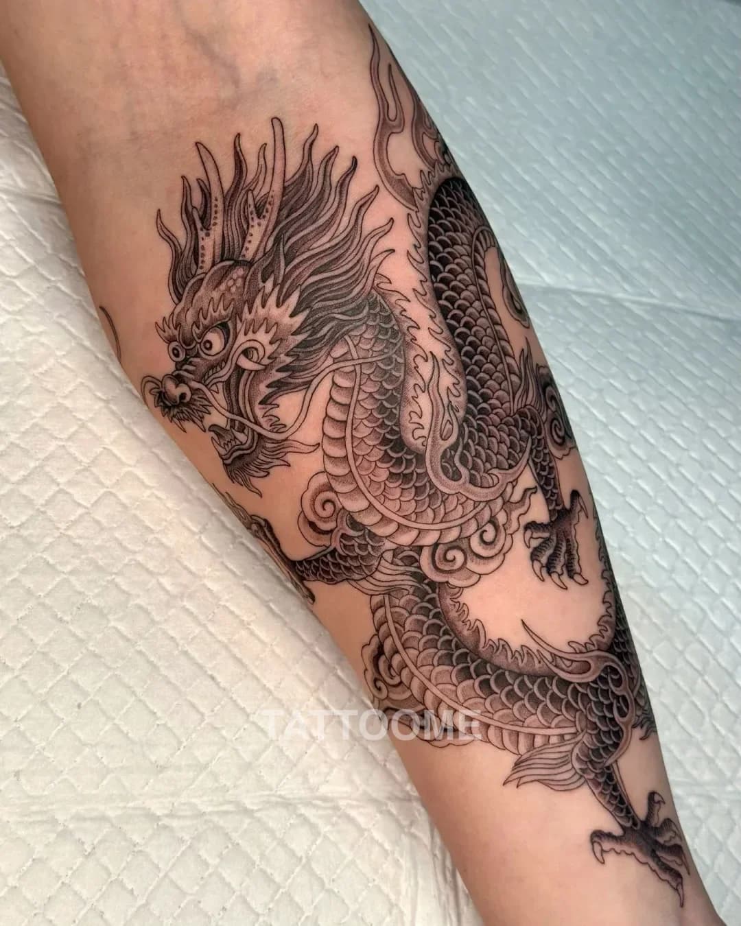 블랙앤그레이 용 - nero_tattooer 5