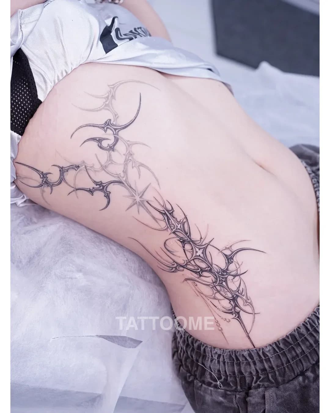 블랙워크 타투 4 - __danykim