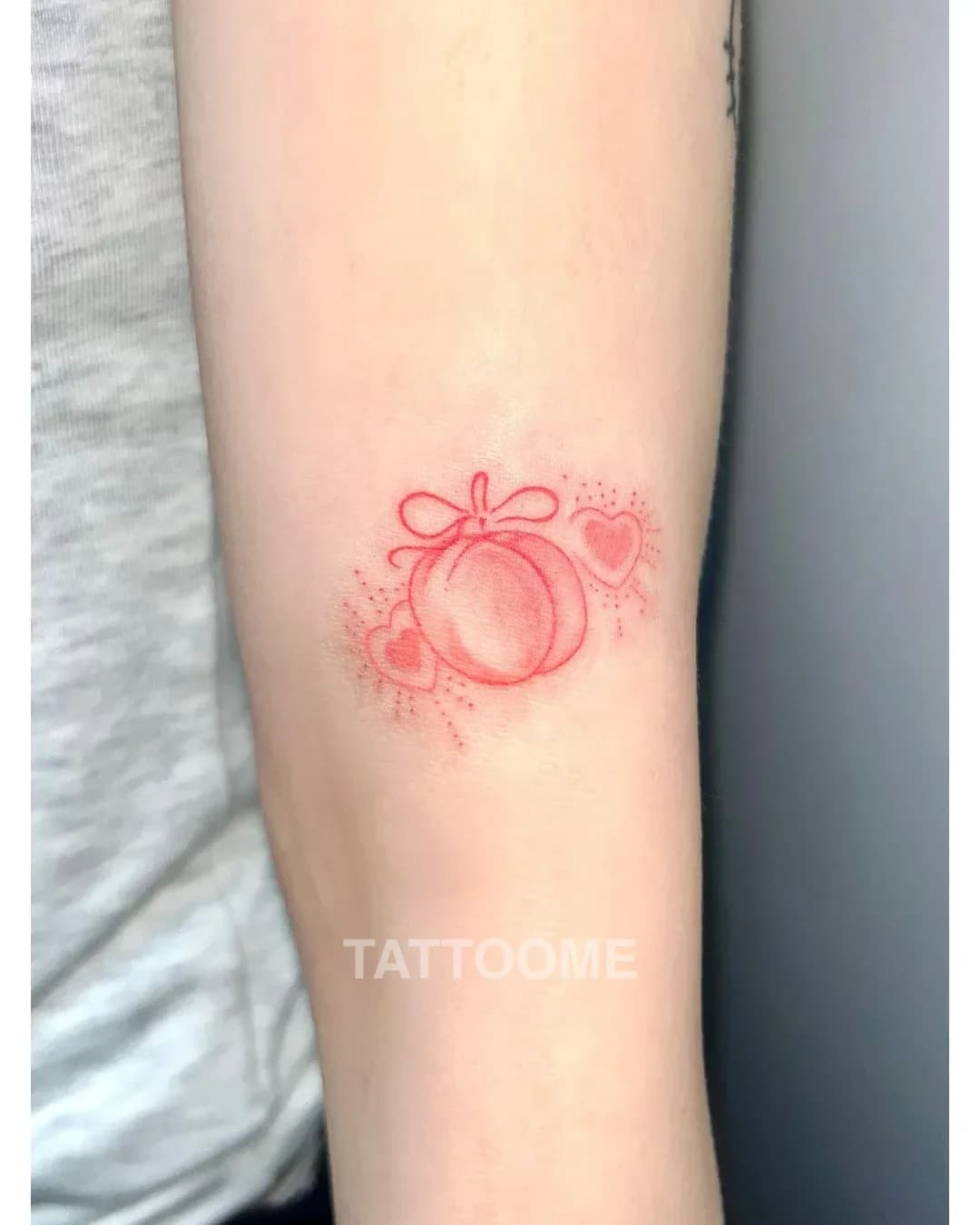 감성타투 복숭아 - chacha.tattoo