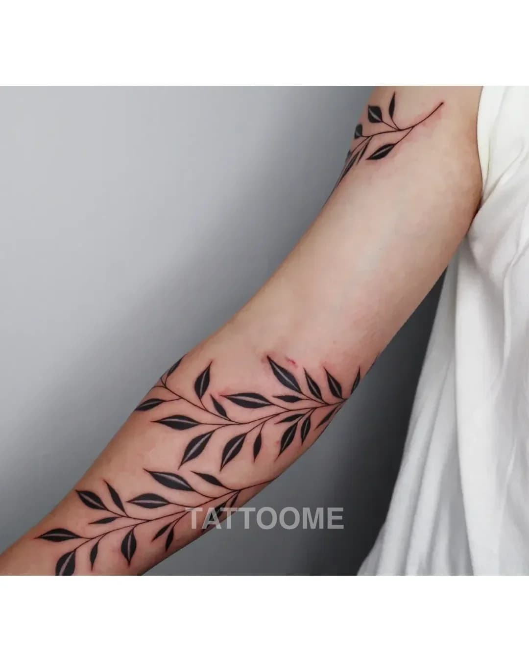 라인워크 나뭇잎4 - yujin_tattoo