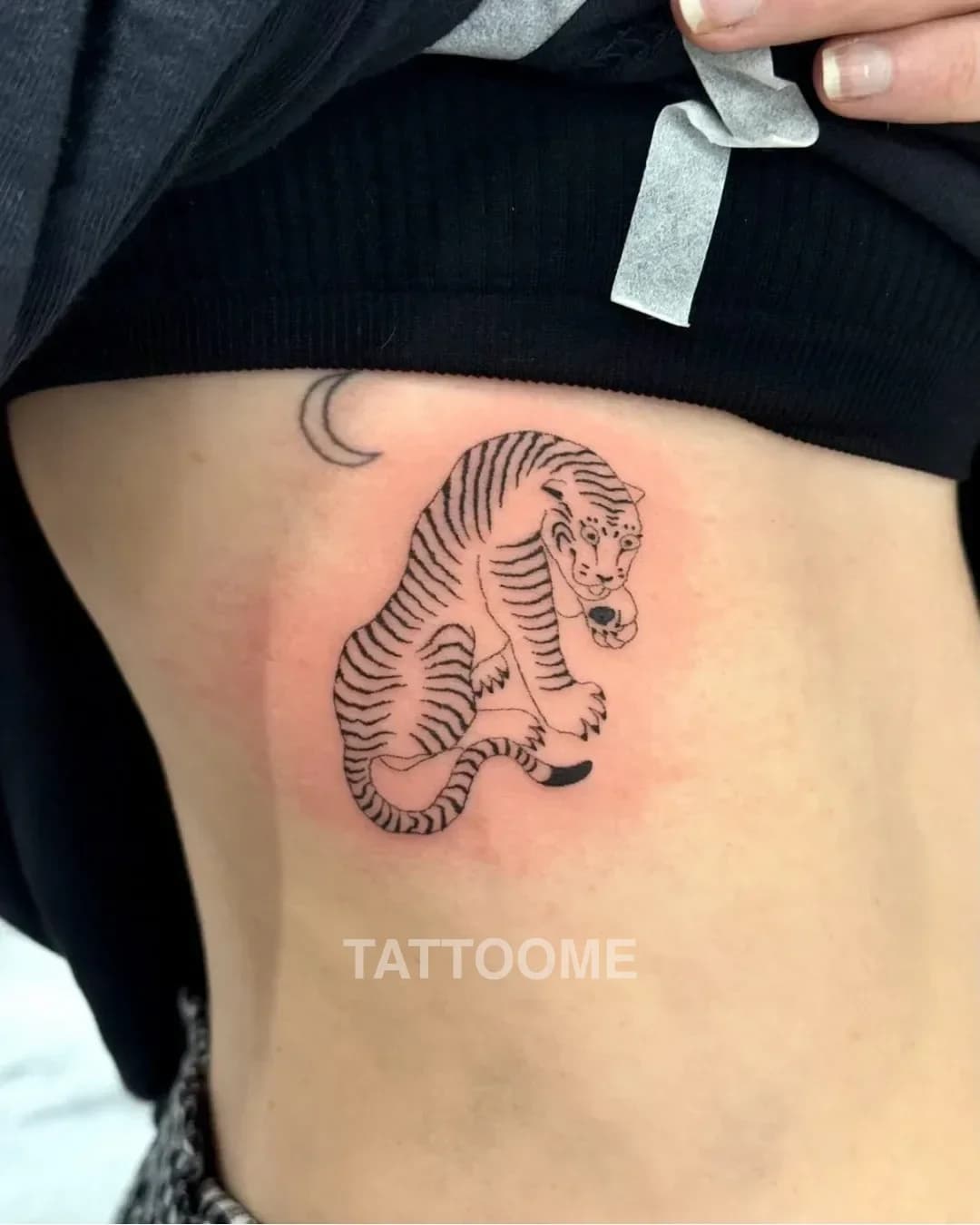 라인워크 호랑이 - banban_tattooer