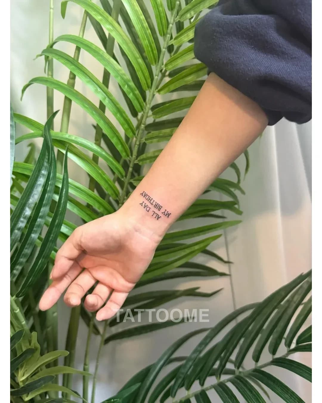 레터링 손목 - tattooist_hush