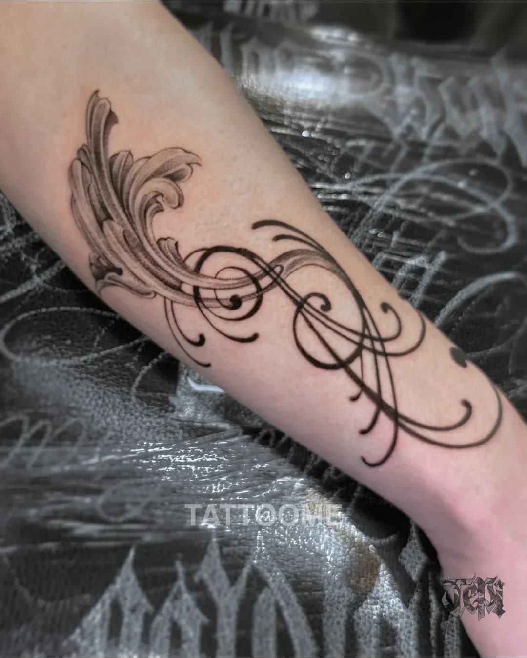 블랙워크 팔 - tepi_tattoo