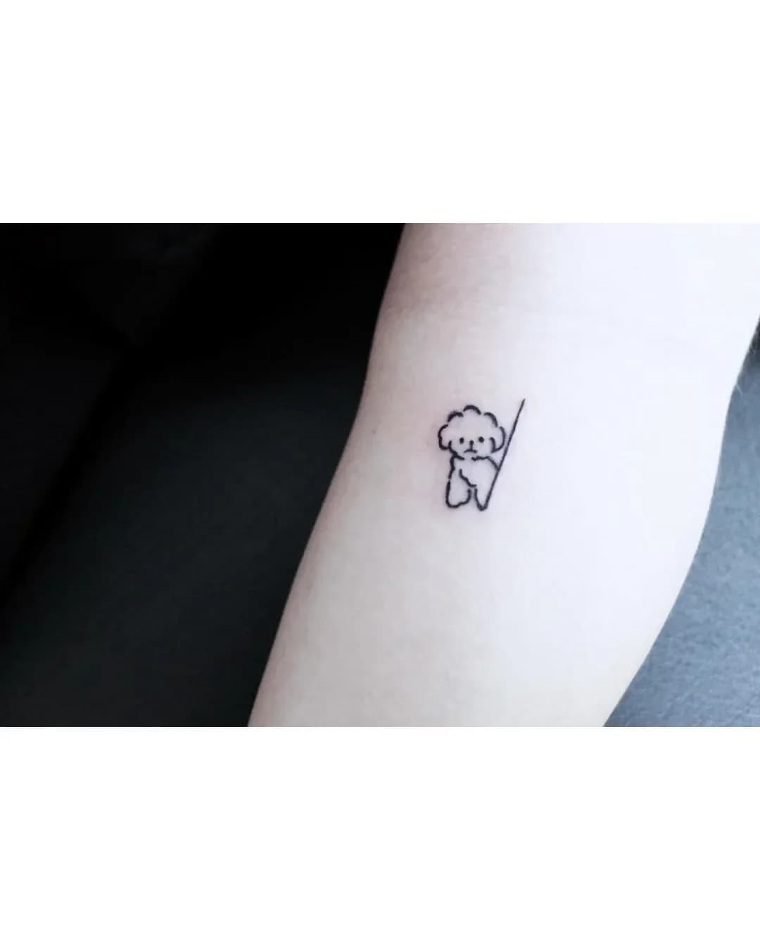 라인워크 타투 1 - hong_e_tattoo