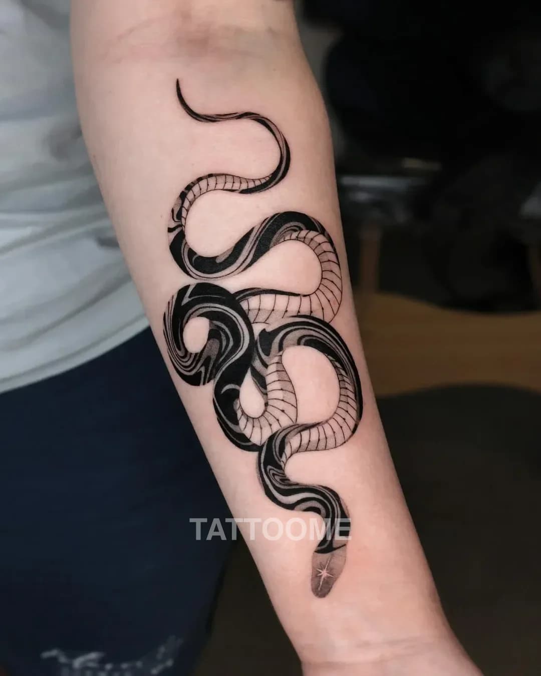 블랙워크 뱀 - kashatattooer