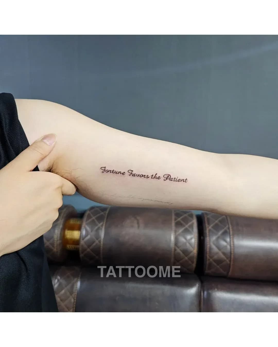레터링 타투 5 - tattoo_hwaryong