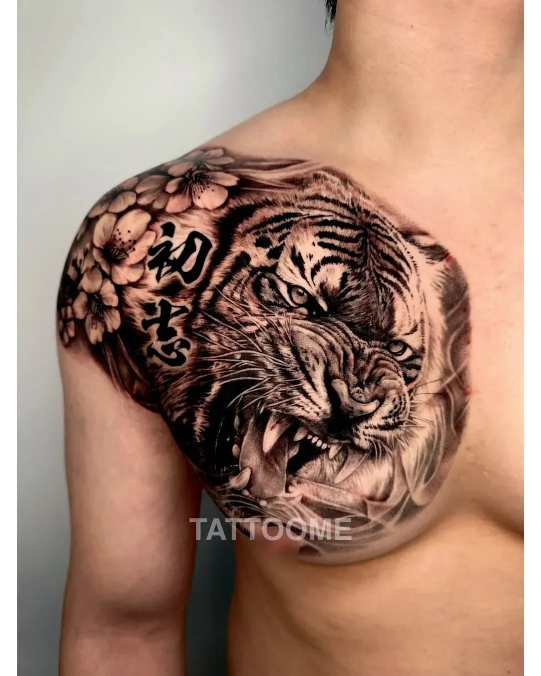 블랙앤그레이 호랑이 - inkedout_tattoo