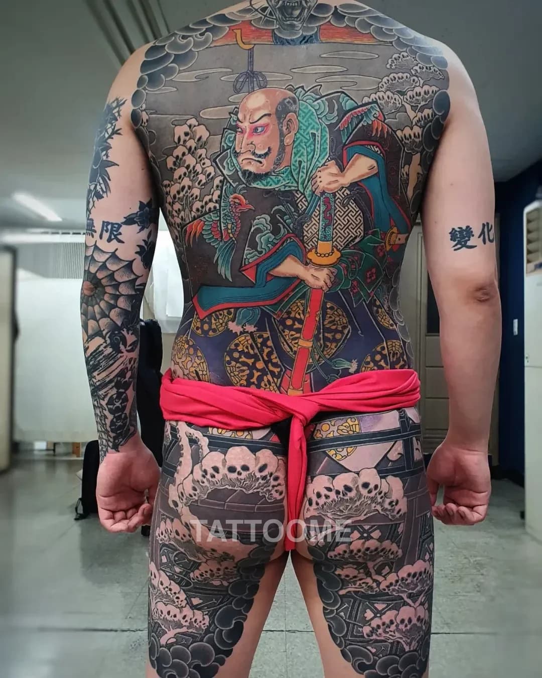 이레즈미 등판1 - chiyuirezumi