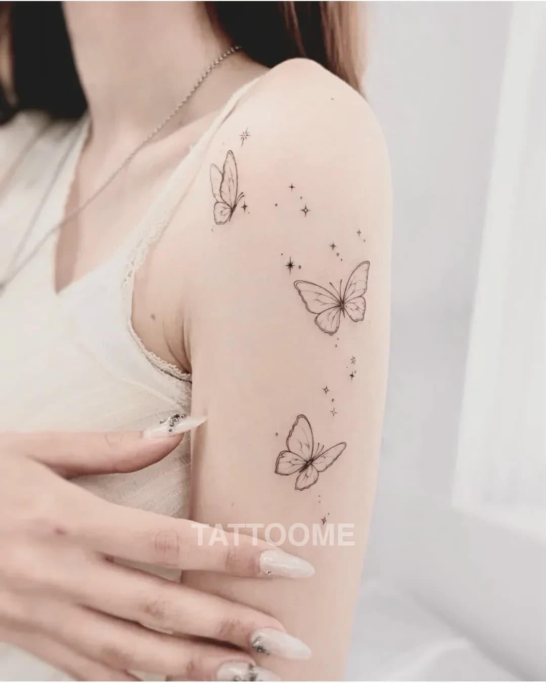 감성타투 나비 - tattooist_cezanne
